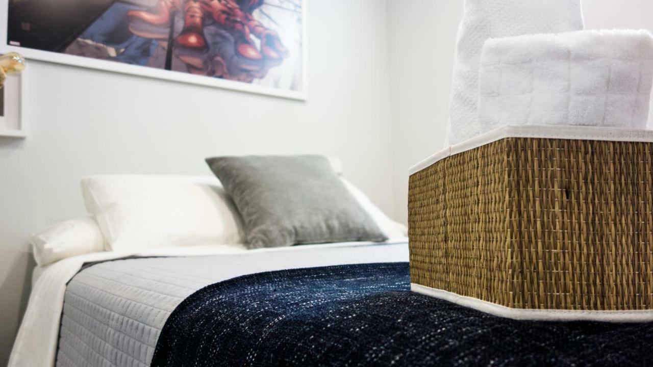 Cozy Apartment In Downtown Мадрид Екстериор снимка